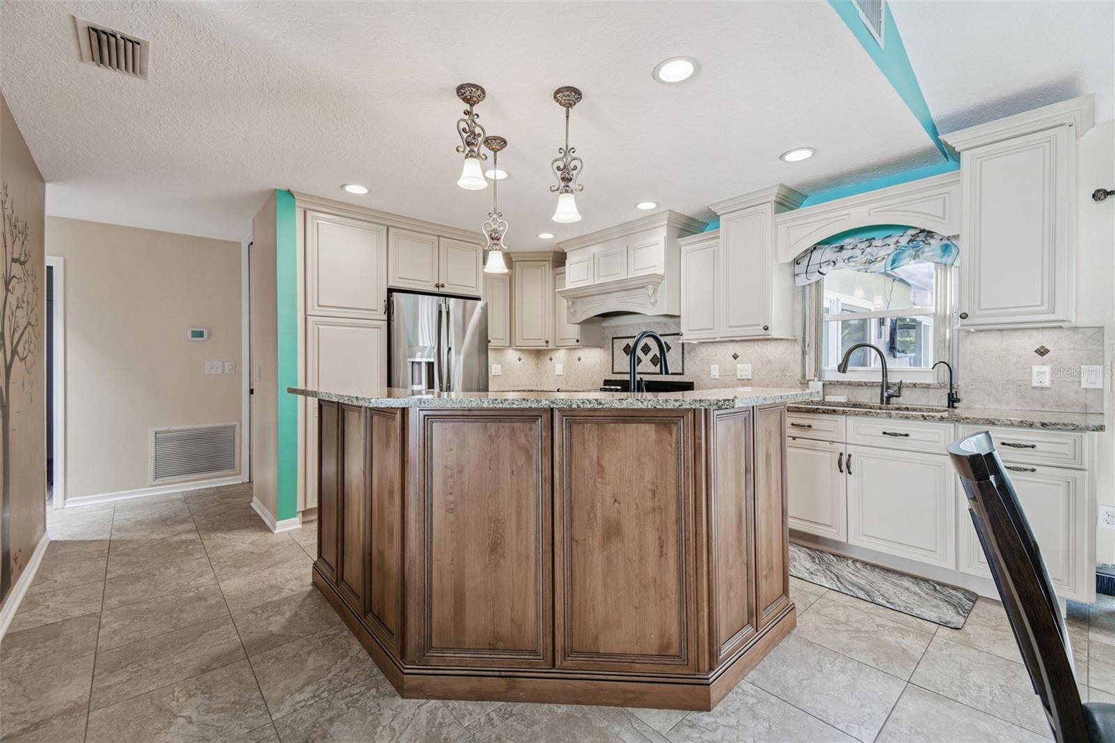 BUCKHORN SECOND ADD UNIT - Residential