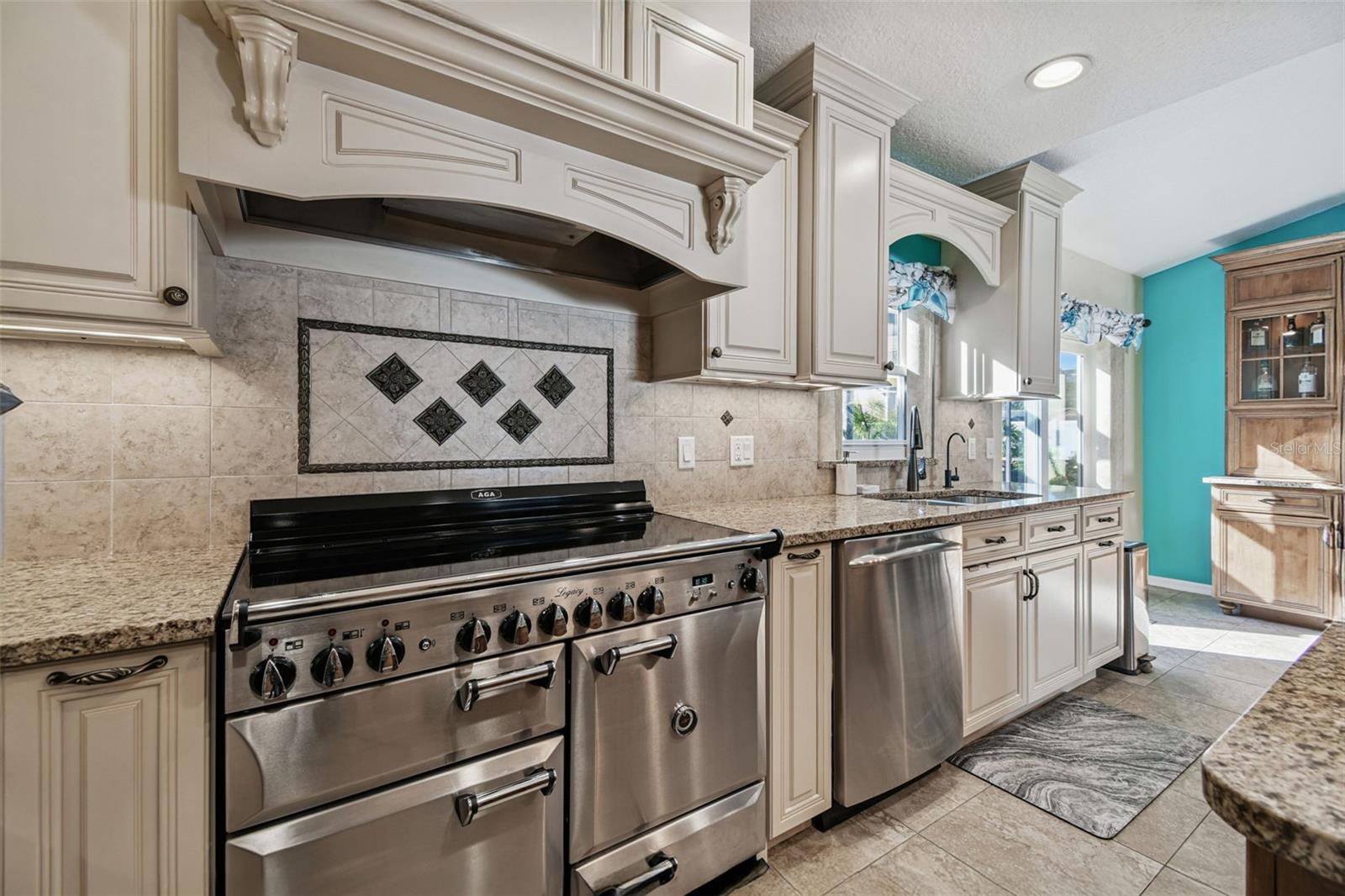 BUCKHORN SECOND ADD UNIT - Residential