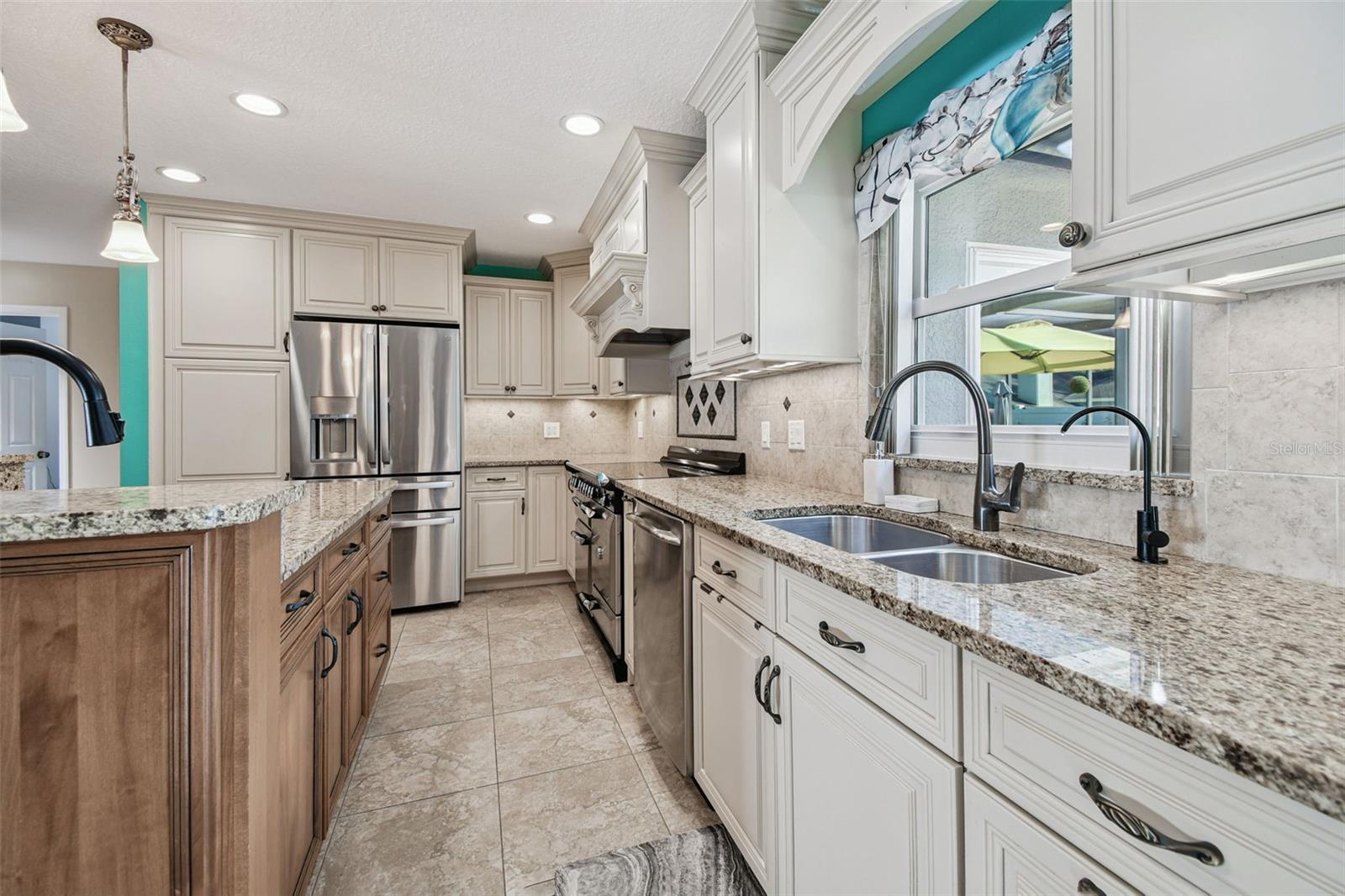 BUCKHORN SECOND ADD UNIT - Residential