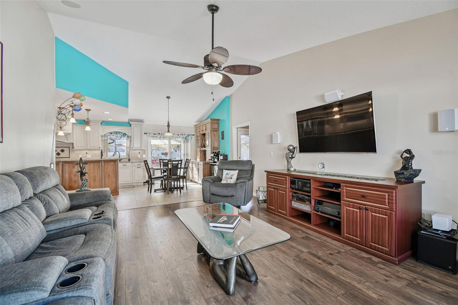 BUCKHORN SECOND ADD UNIT - Residential