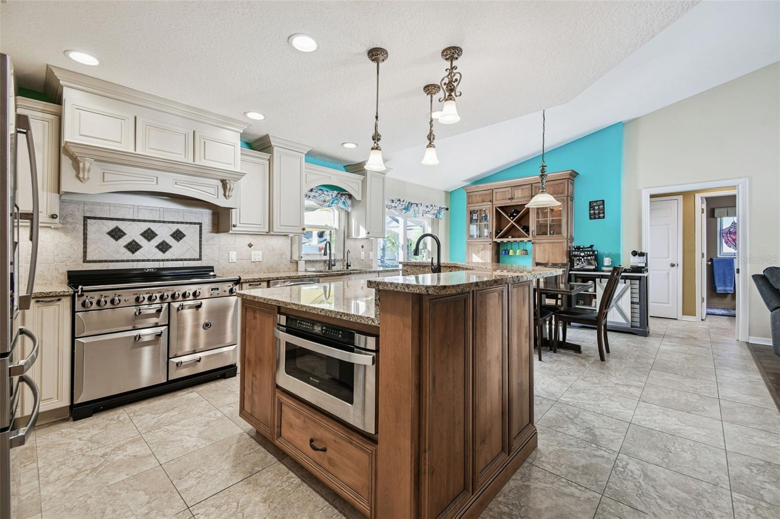 BUCKHORN SECOND ADD UNIT - Residential