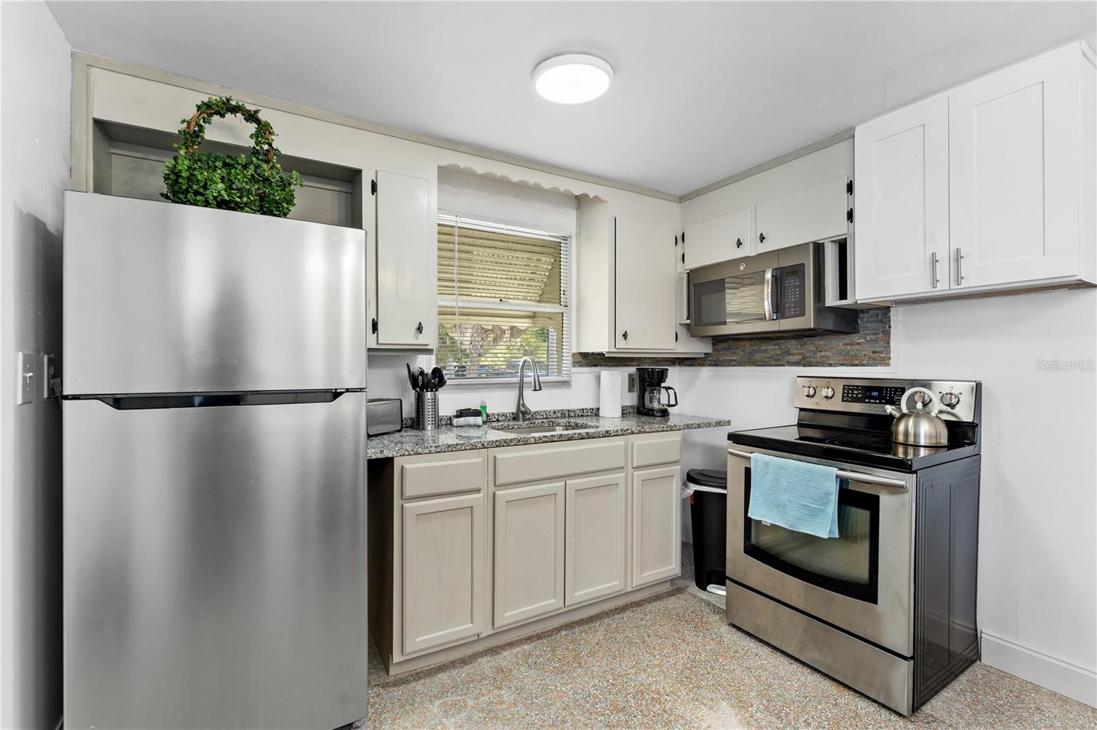 PAGES REP OF MITCHELLS BEACH - Residential