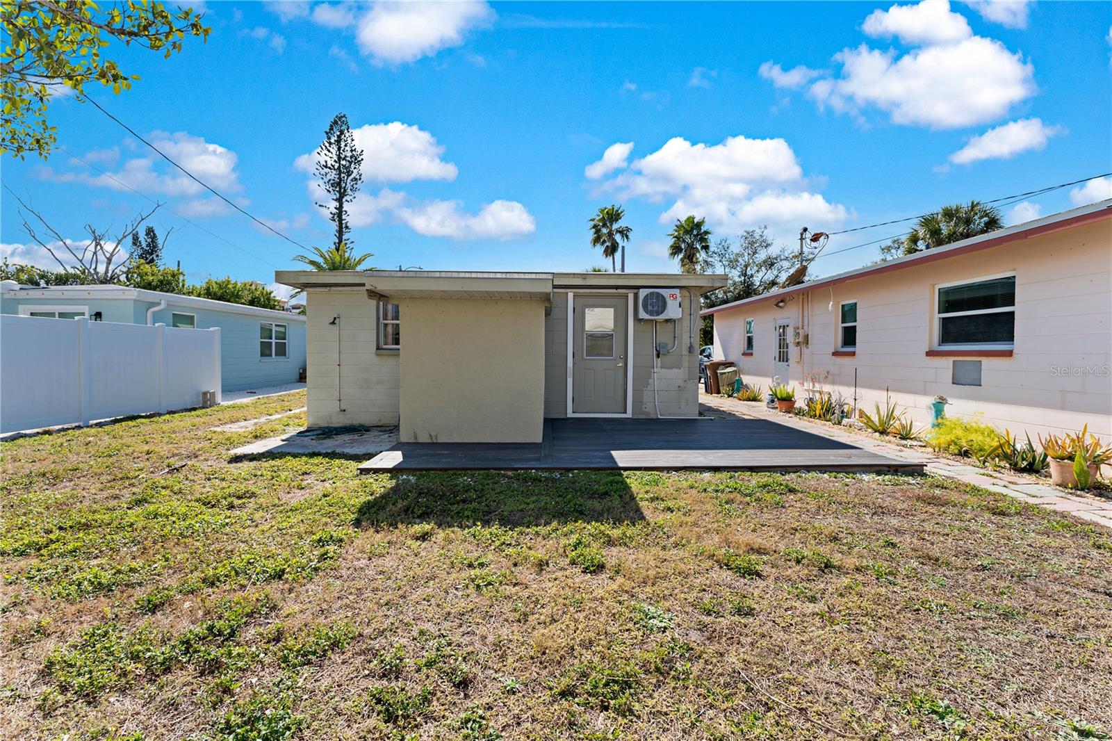 PAGES REP OF MITCHELLS BEACH - Residential