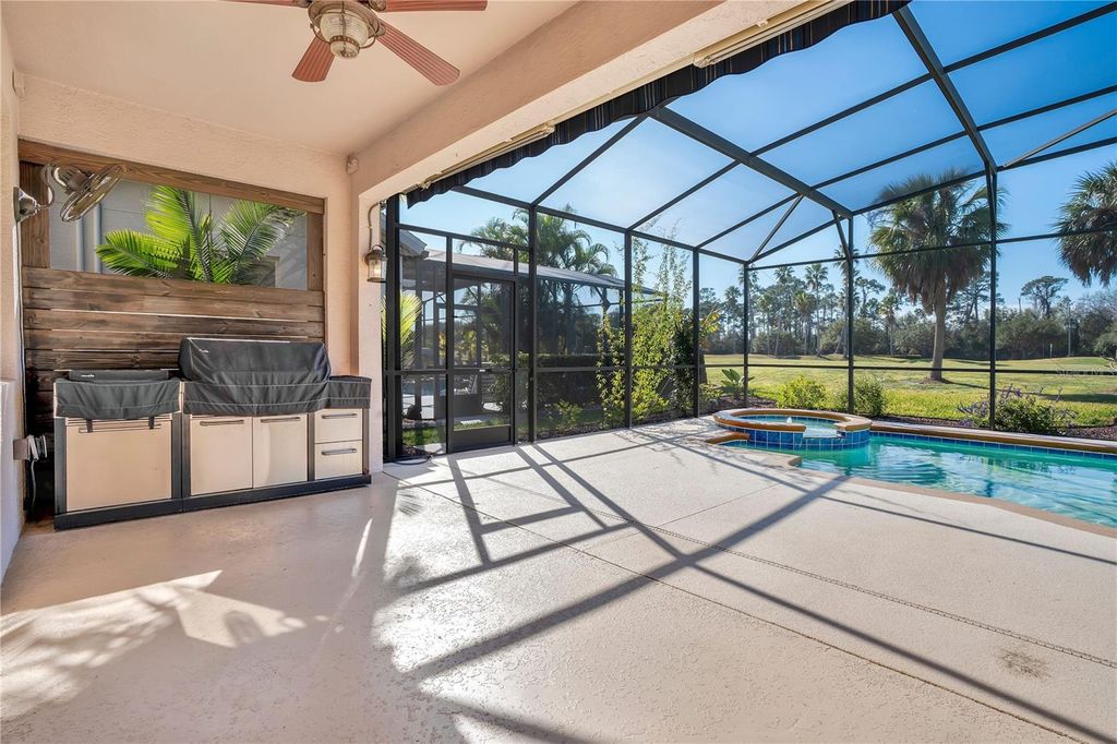 Photo of 14046 Fox Glove Street, Winter Garden, FL 34787 (MLS # G5107479)