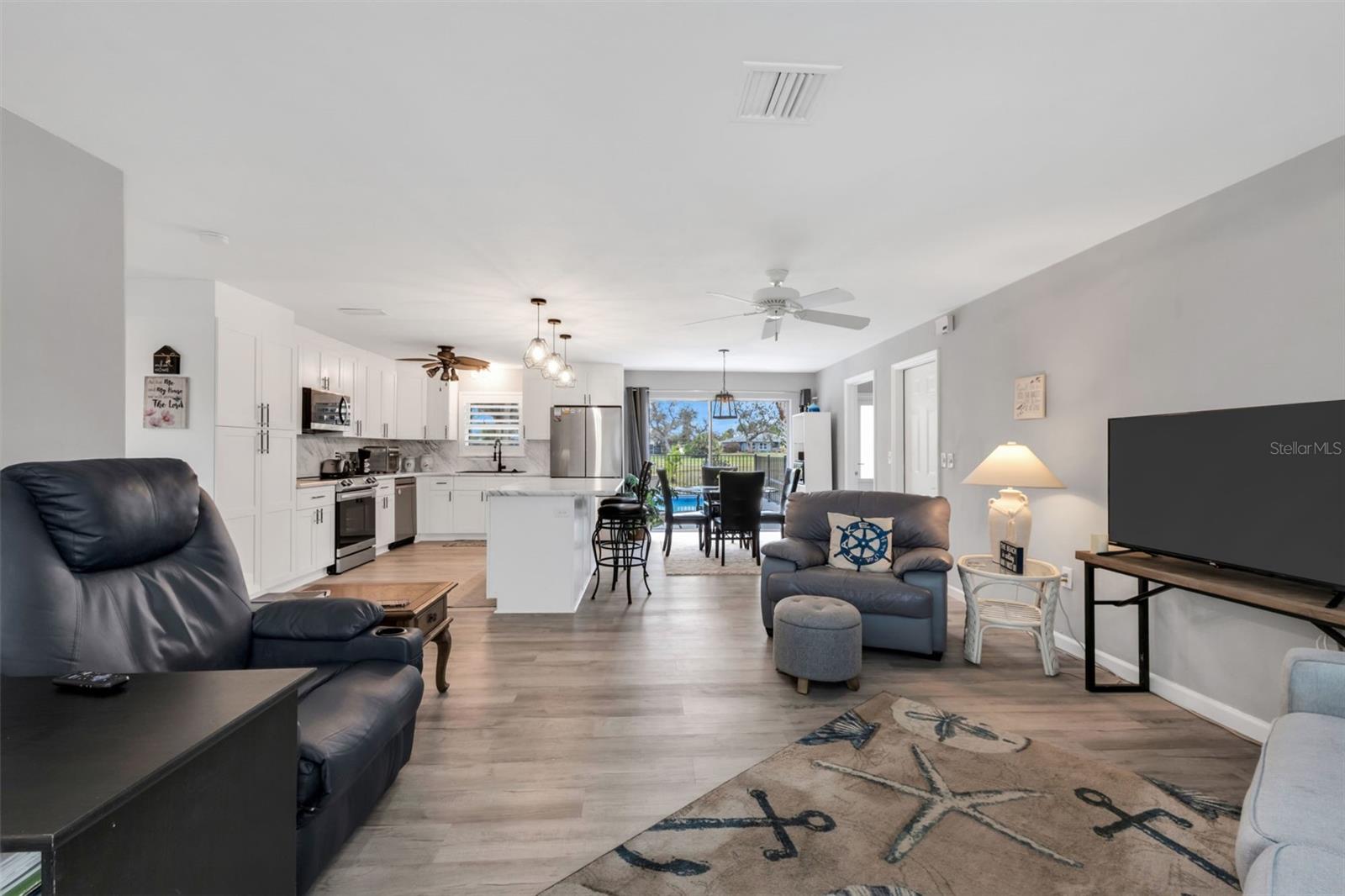 ROTONDA WEST OAKLAND HILLS - Residential