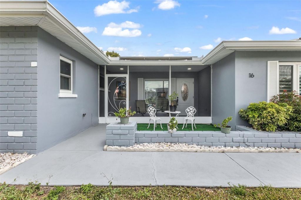 Photo of 16 Oakland Hills Place, Rotonda West, FL 33947 (MLS # D6145679)