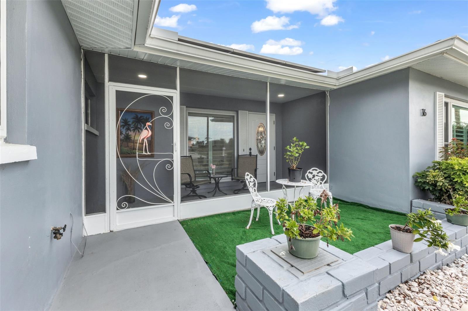 16 OAKLAND HILLS PLACE