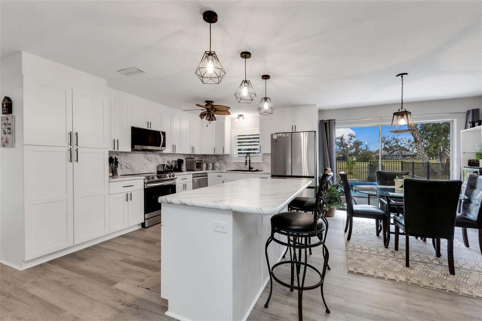 ROTONDA WEST OAKLAND HILLS - Residential