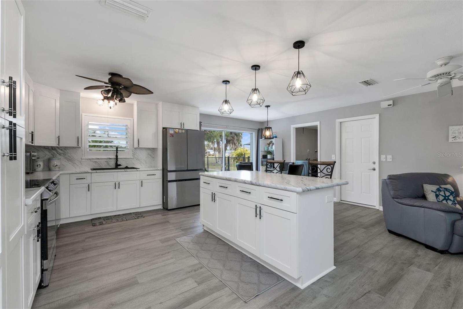 ROTONDA WEST OAKLAND HILLS - Residential