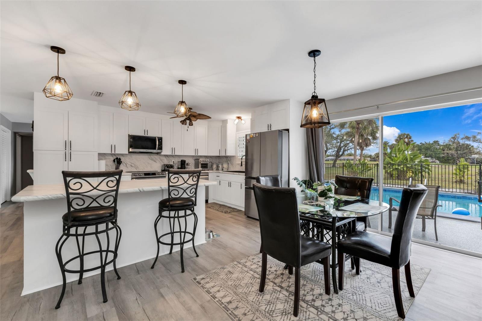 ROTONDA WEST OAKLAND HILLS - Residential