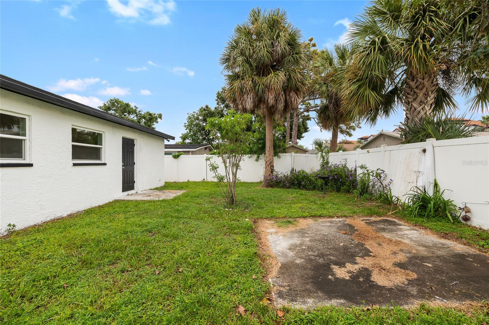 WEST PORT - Residential Income
