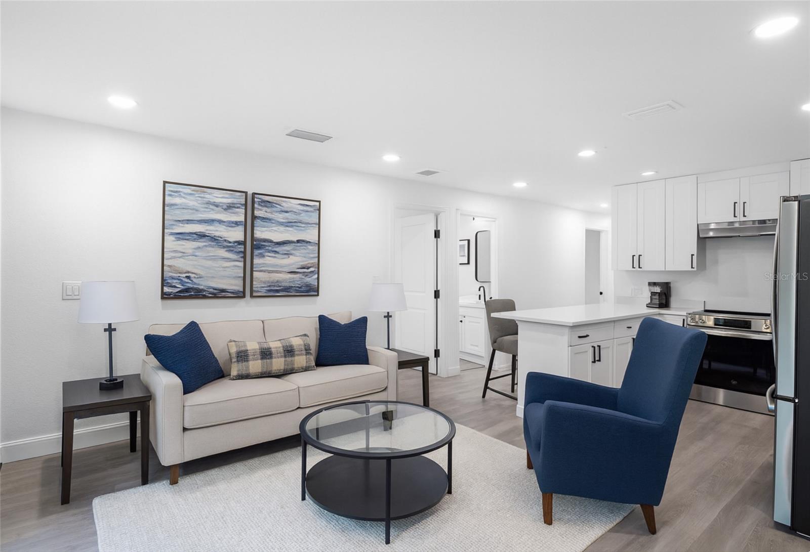 WEST PORT - Residential Income