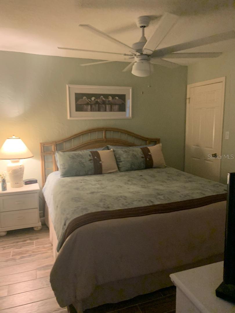 Sunrise Condo - Residential