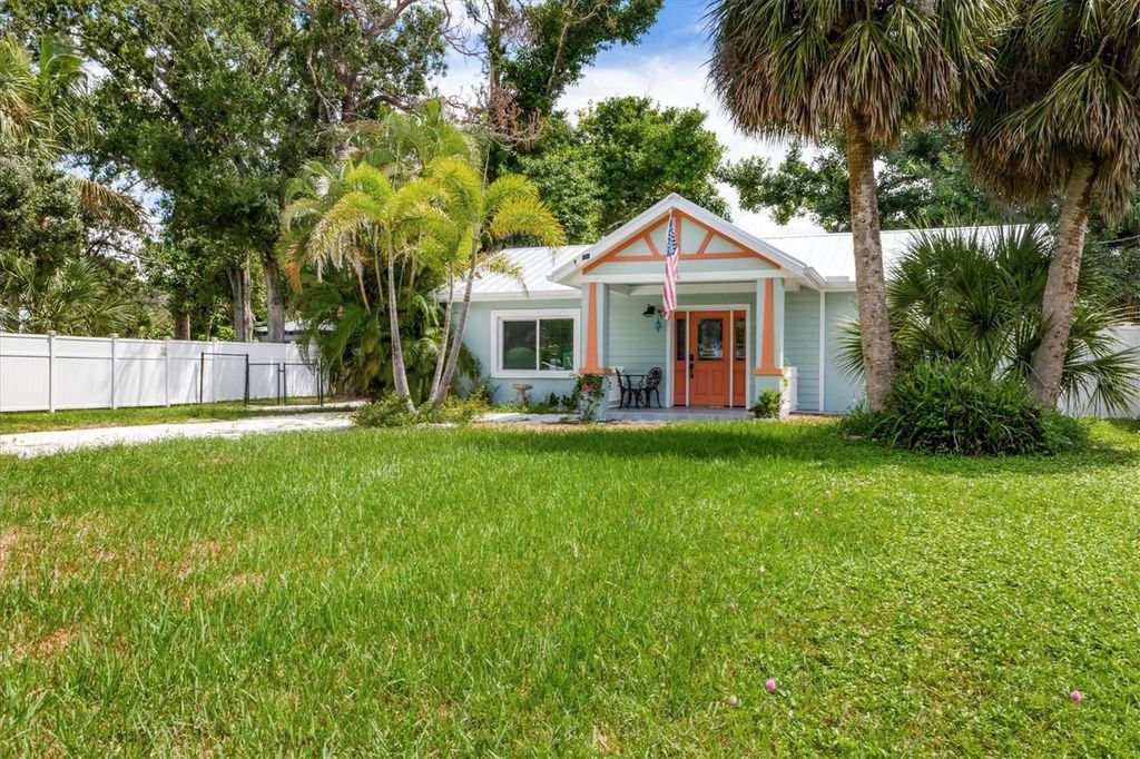 Photo of 115 Winson Avenue, Englewood, FL 34223 (MLS # D6143708)