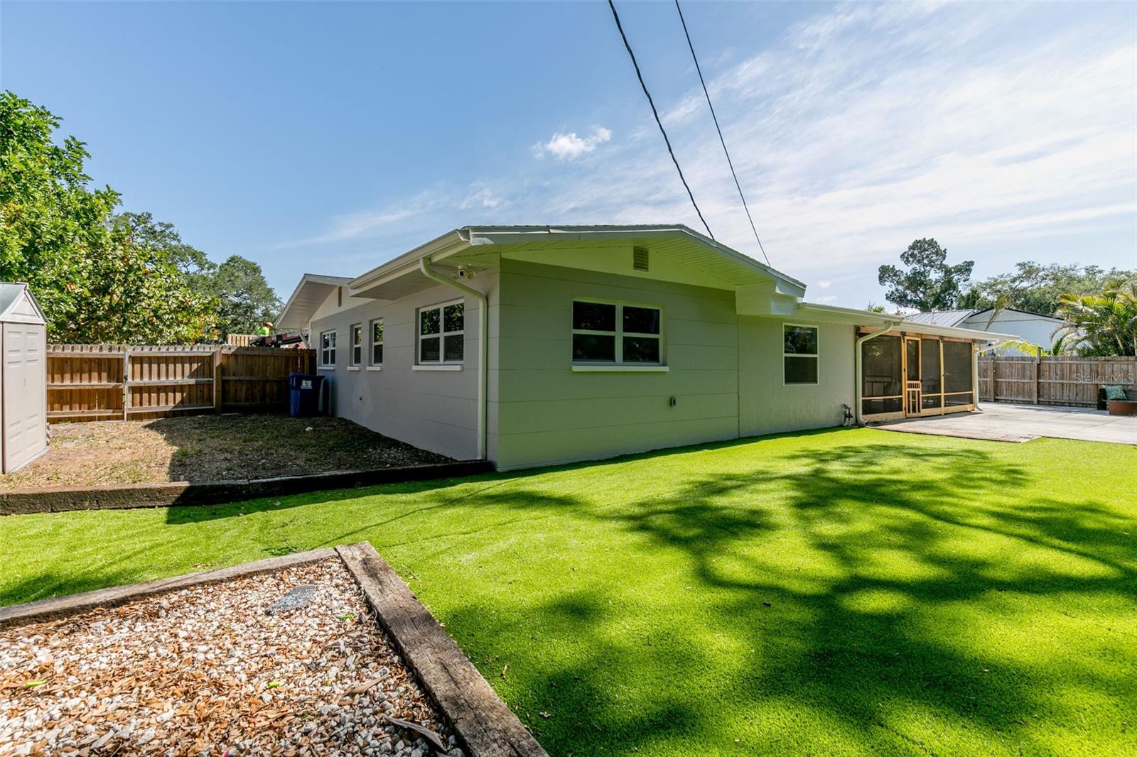 VILLA PARK ESTATES - Residential
