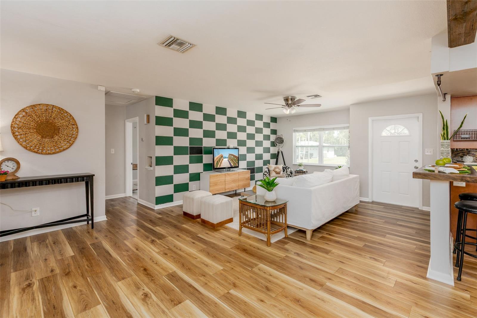 VILLA PARK ESTATES - Residential