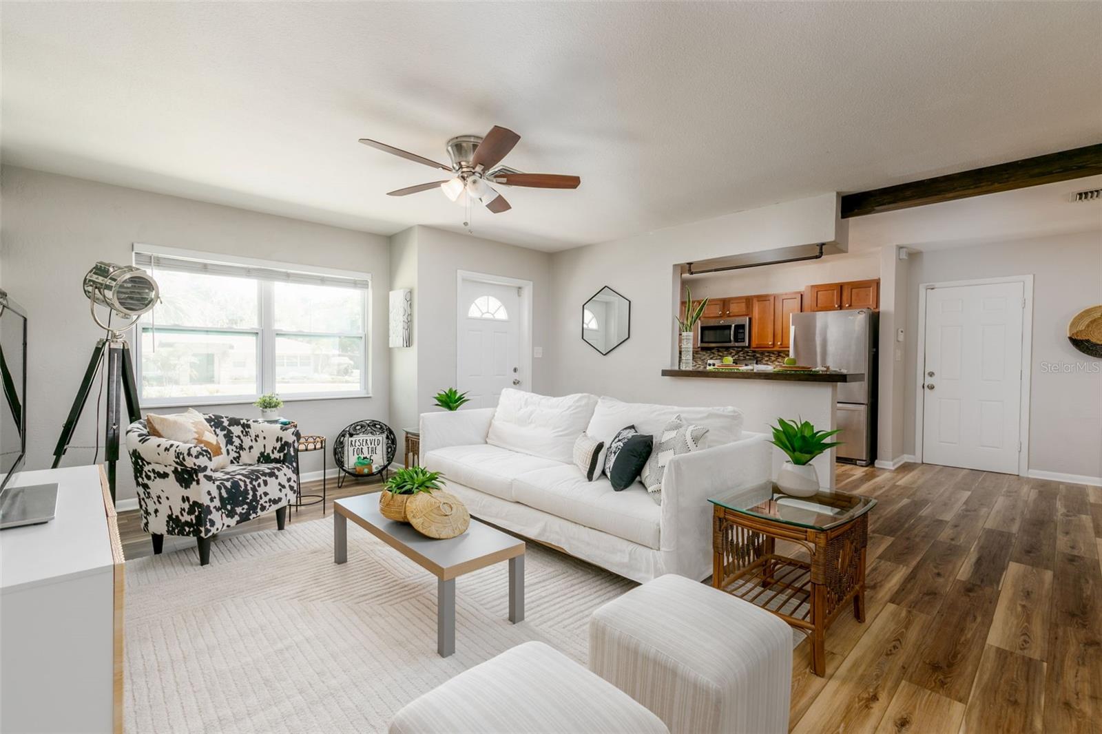 VILLA PARK ESTATES - Residential