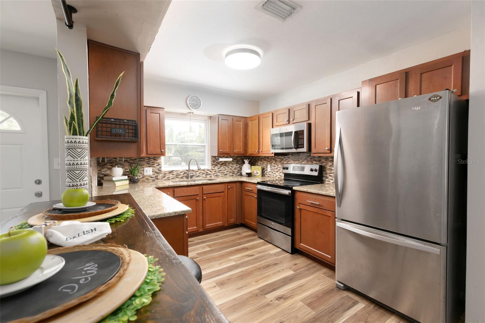VILLA PARK ESTATES - Residential