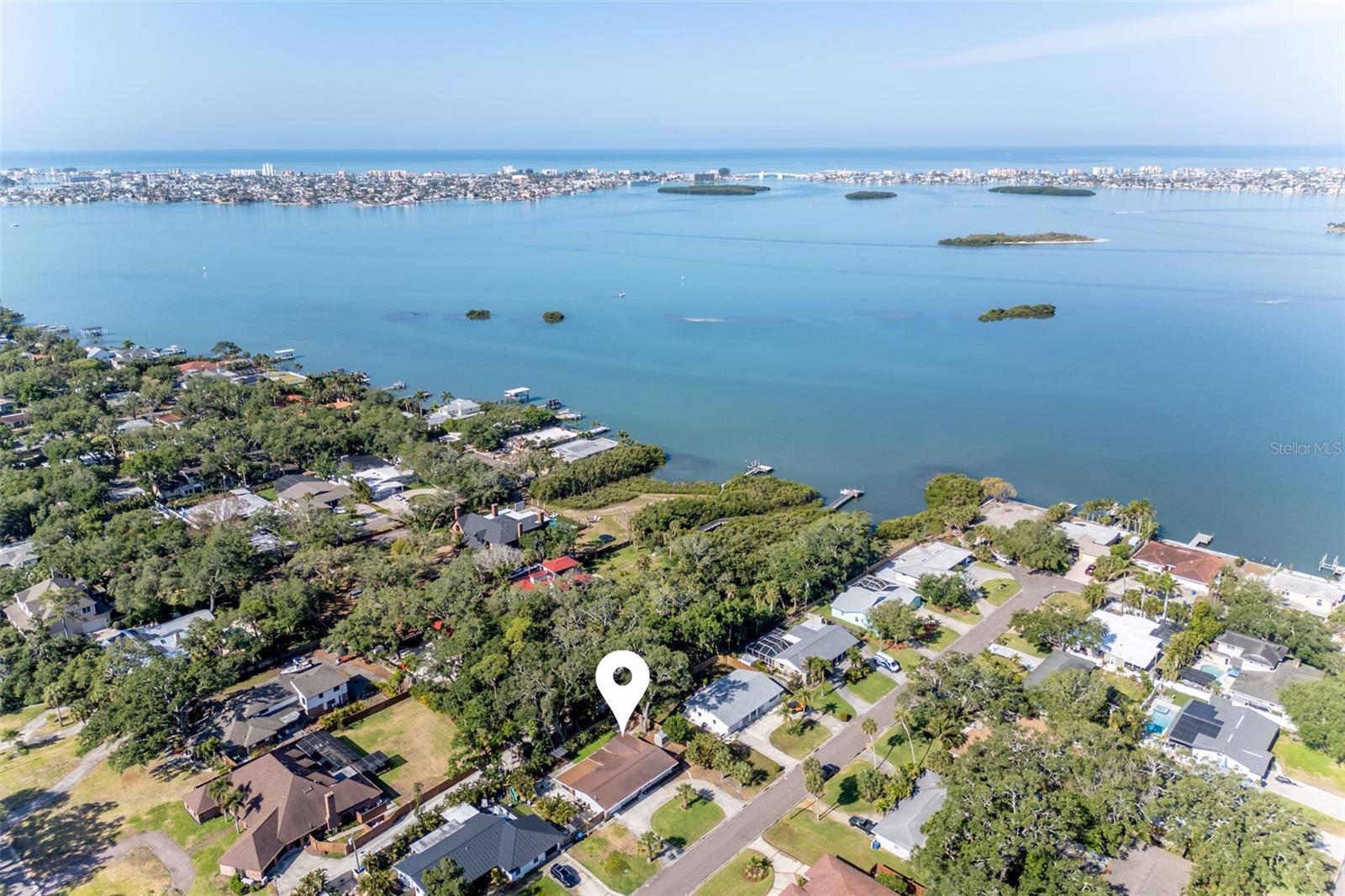 VILLA PARK ESTATES - Residential