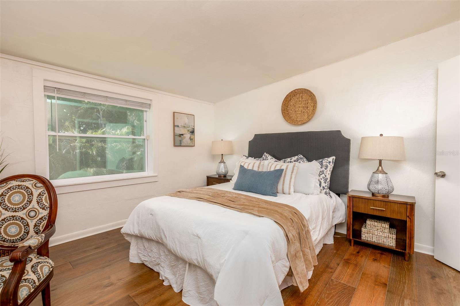 VILLA PARK ESTATES - Residential