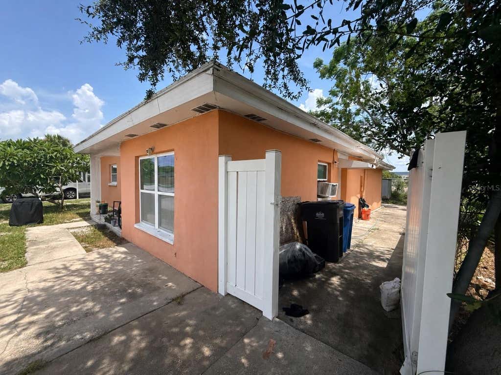 Photo of 7507 W Caracas Street, Tampa, FL 33615 (MLS # TB8531465)