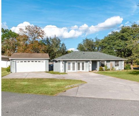 Photo of 11 Pecan Run Harbor, Ocala, FL 34472 (MLS # OM714026)