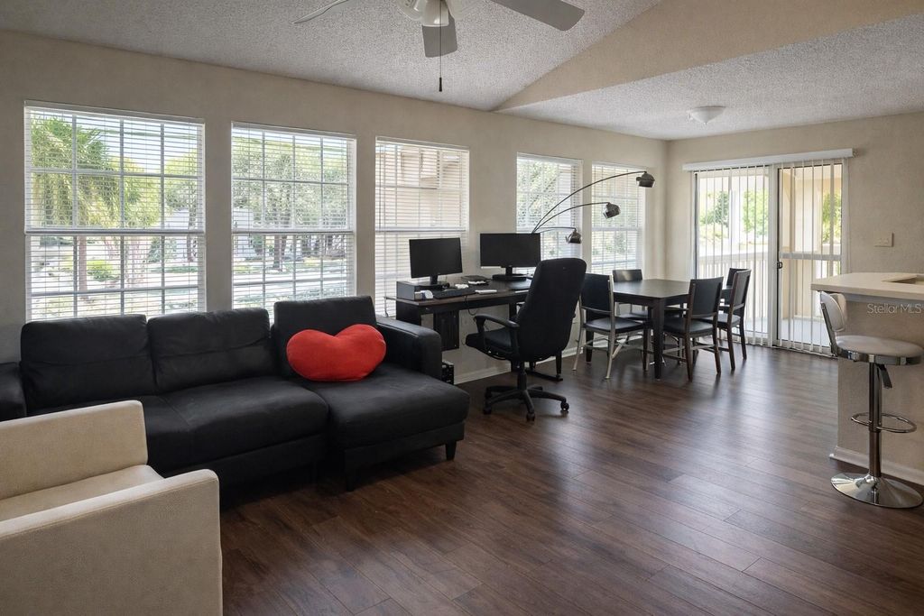 Photo of 1049 S Hiawassee Road #3422, Orlando, FL 32835 (MLS # O6397166)