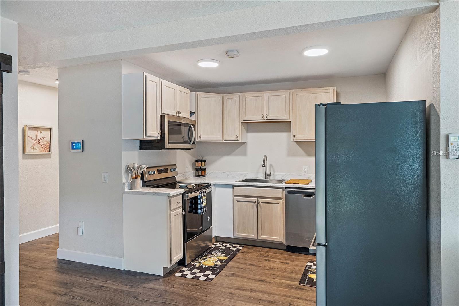 PINELLAS PARK - Residential Lease