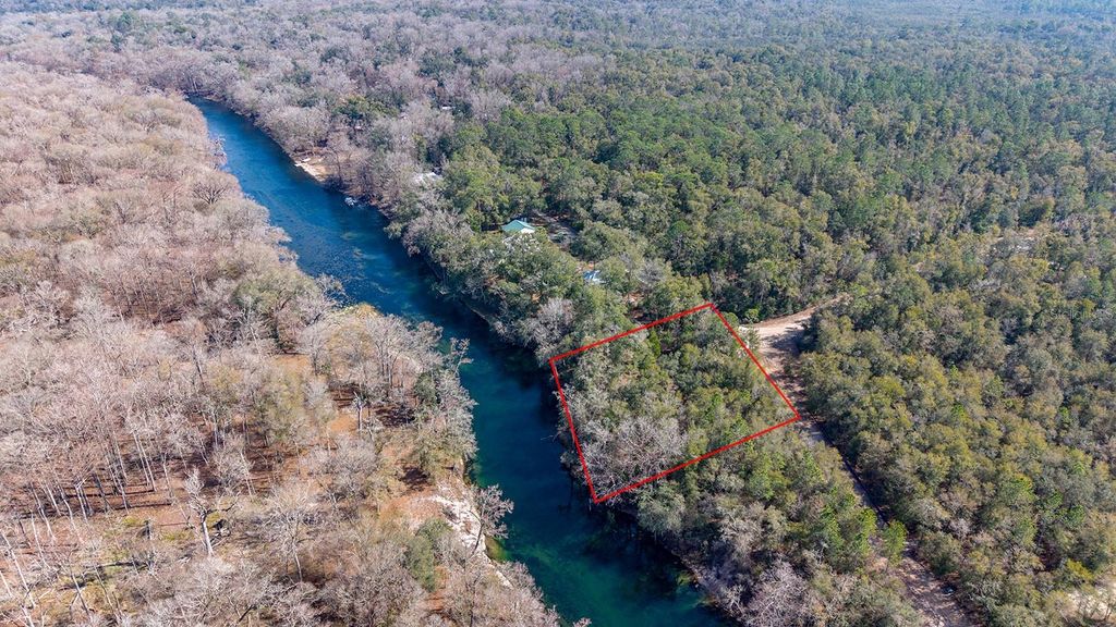 Photo of Tbd NE 108th Place, Branford, FL 32008 (MLS # GC537517)