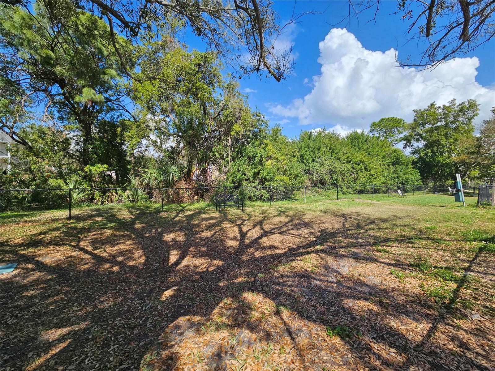 ITOPIA PRIVATE RESIDENCES CONDO - Residential