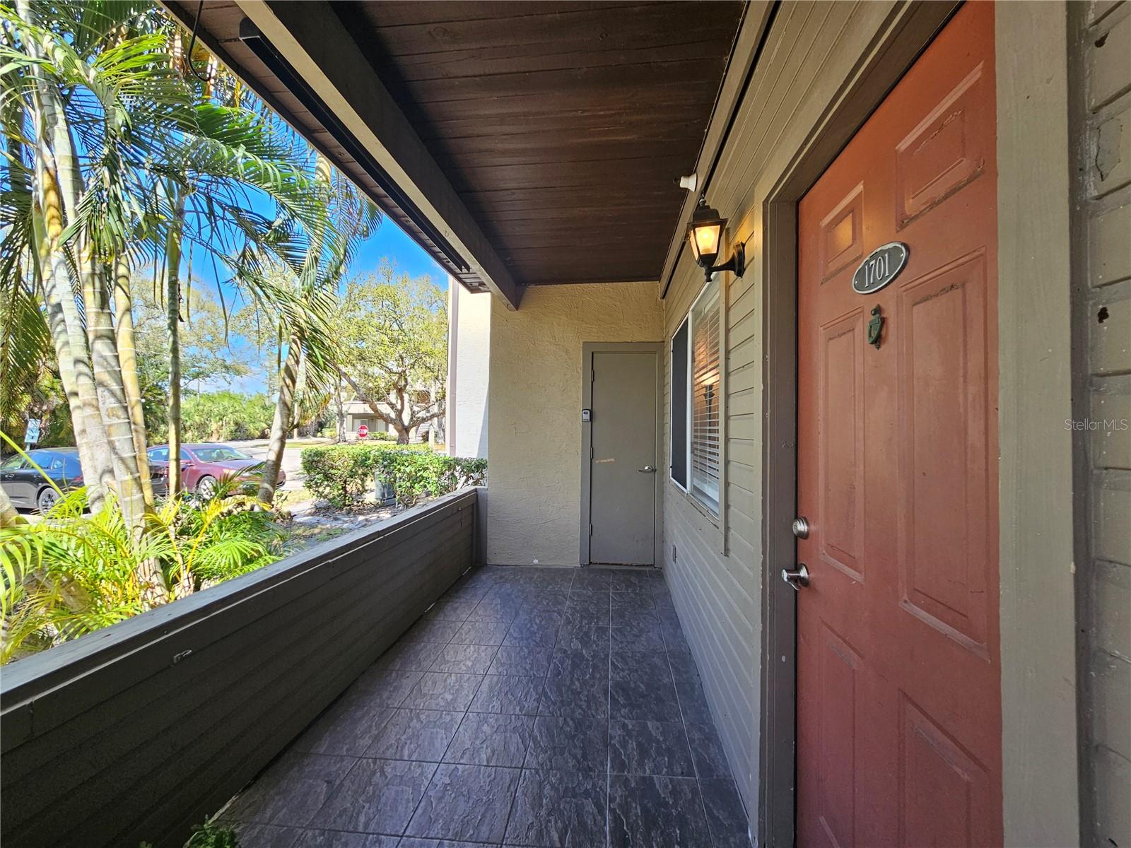 ITOPIA PRIVATE RESIDENCES CONDO - Residential