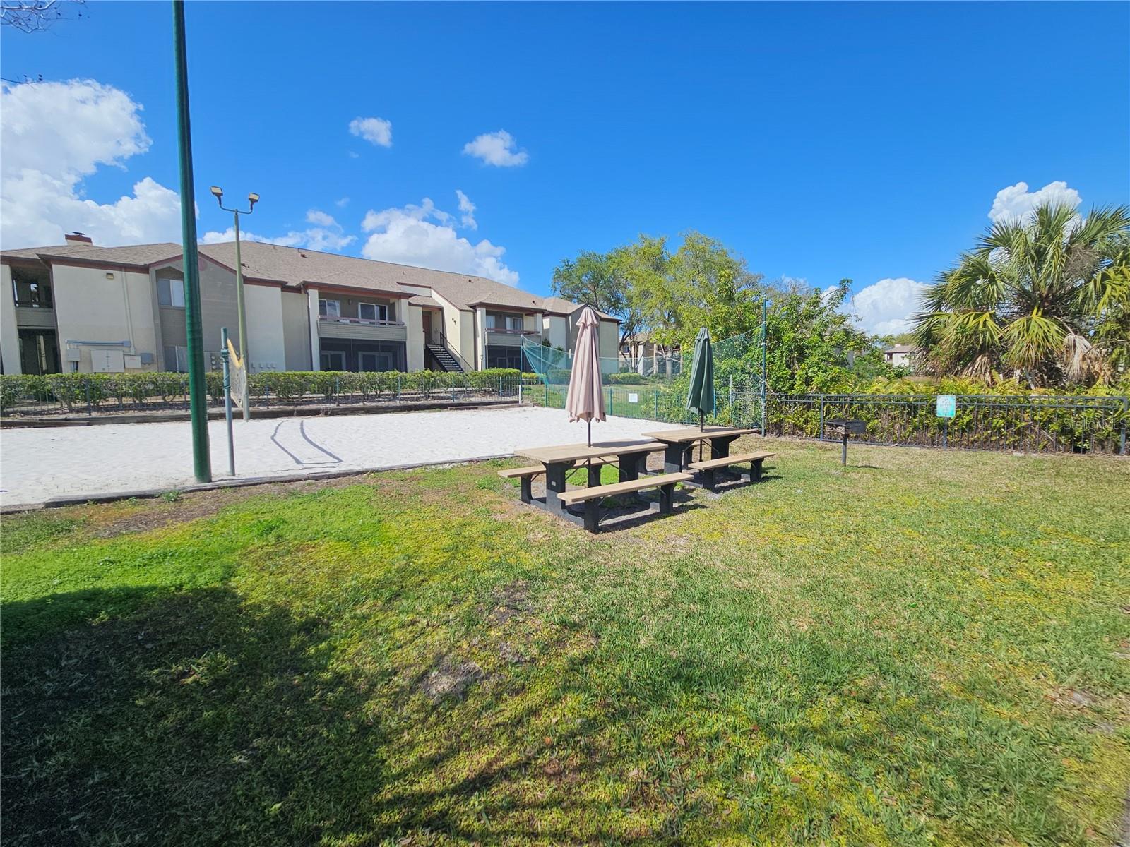 ITOPIA PRIVATE RESIDENCES CONDO - Residential