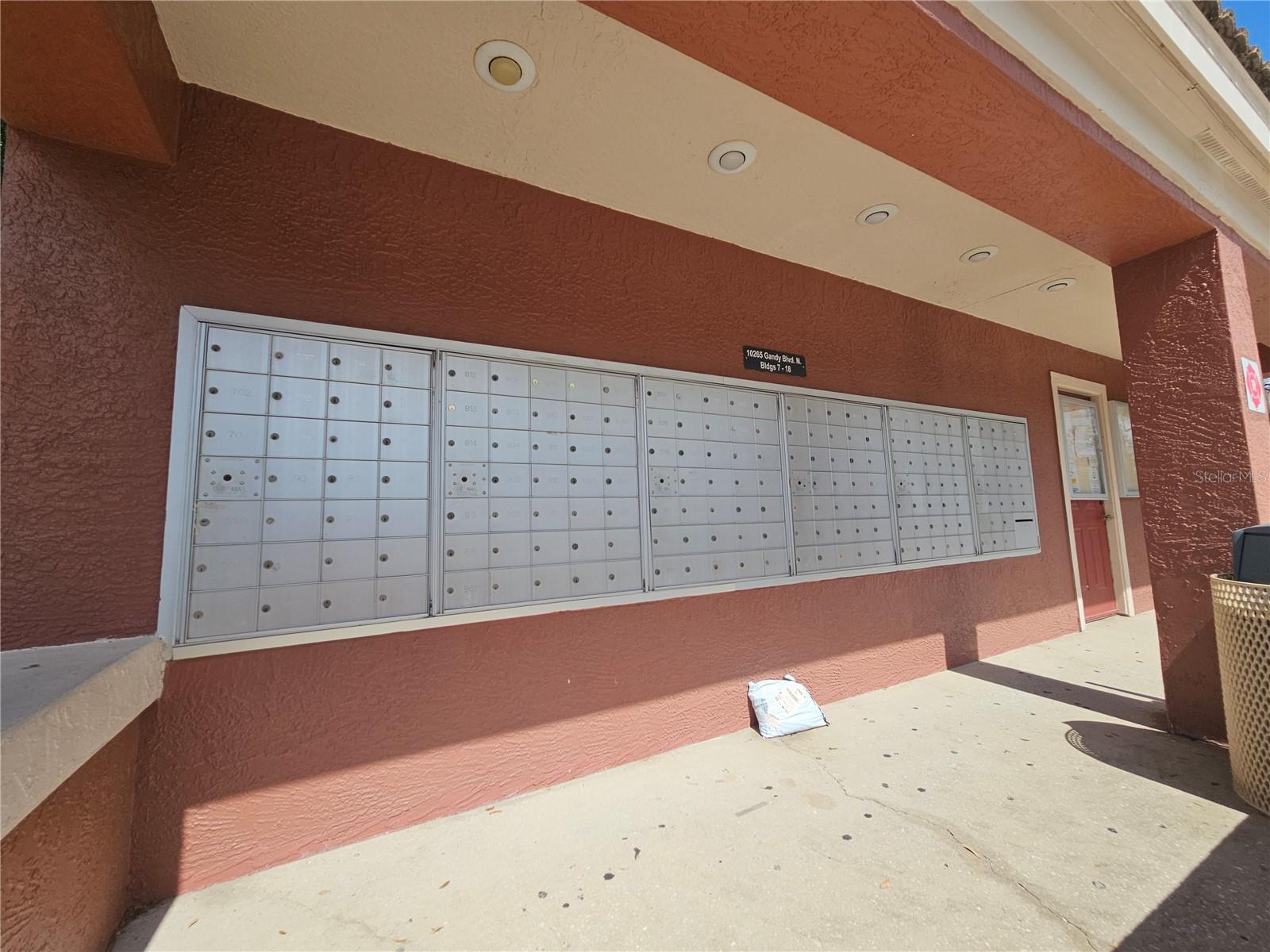 ITOPIA PRIVATE RESIDENCES CONDO - Residential