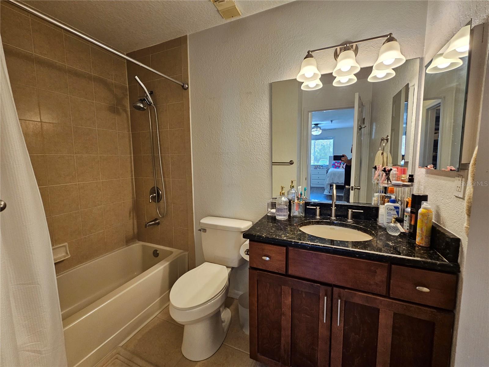 ITOPIA PRIVATE RESIDENCES CONDO - Residential