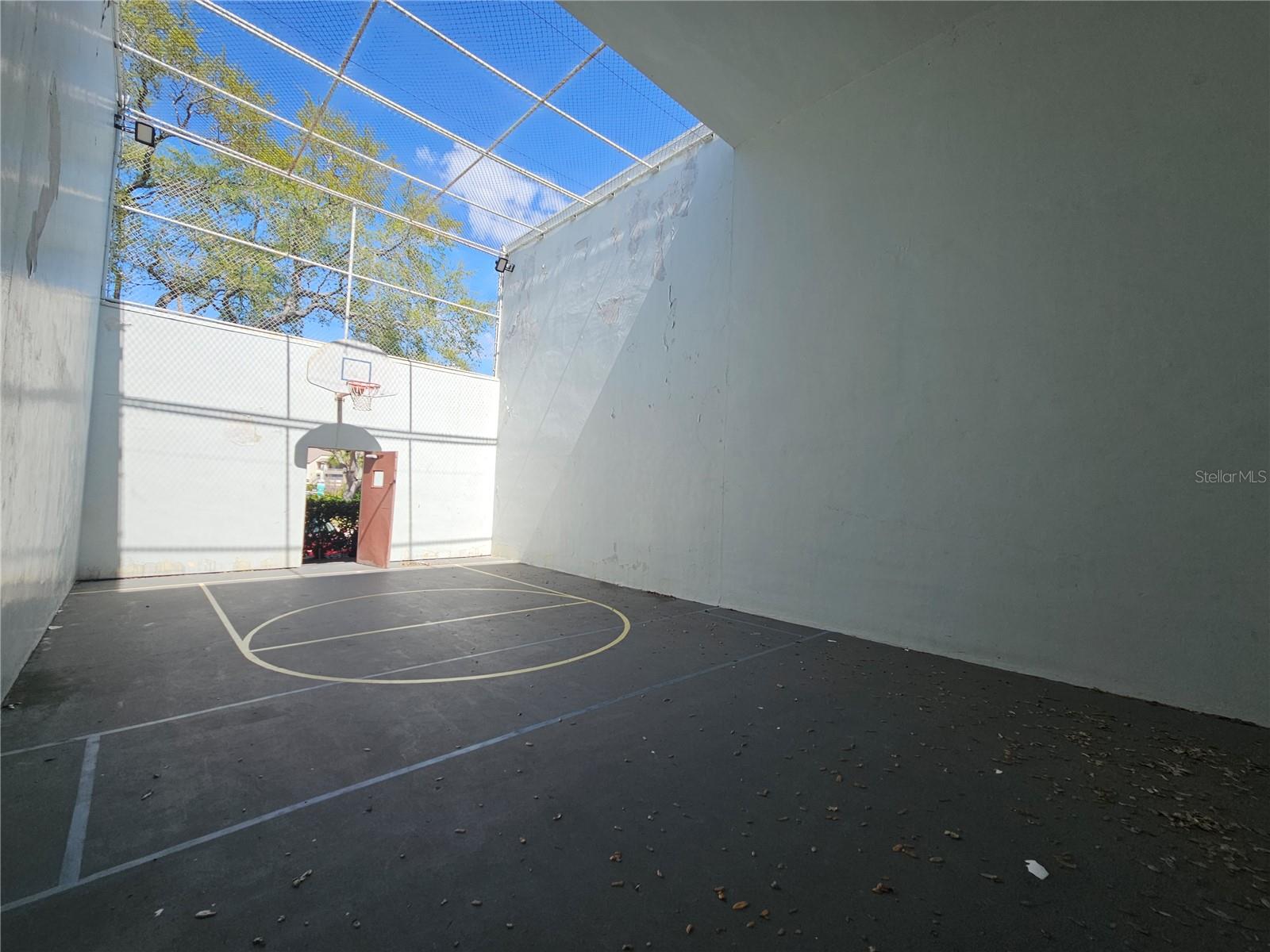 ITOPIA PRIVATE RESIDENCES CONDO - Residential