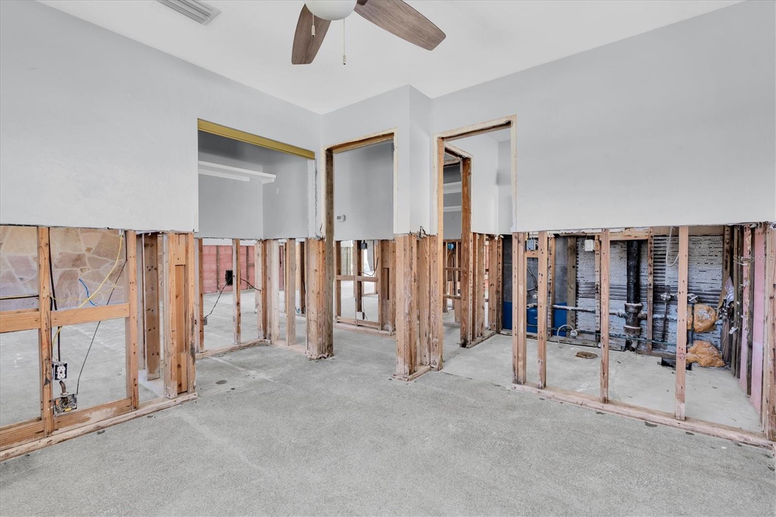 SNELL ISLE BRIGHTWATERS REP PTS OF SEC 1 & 2 - Residential