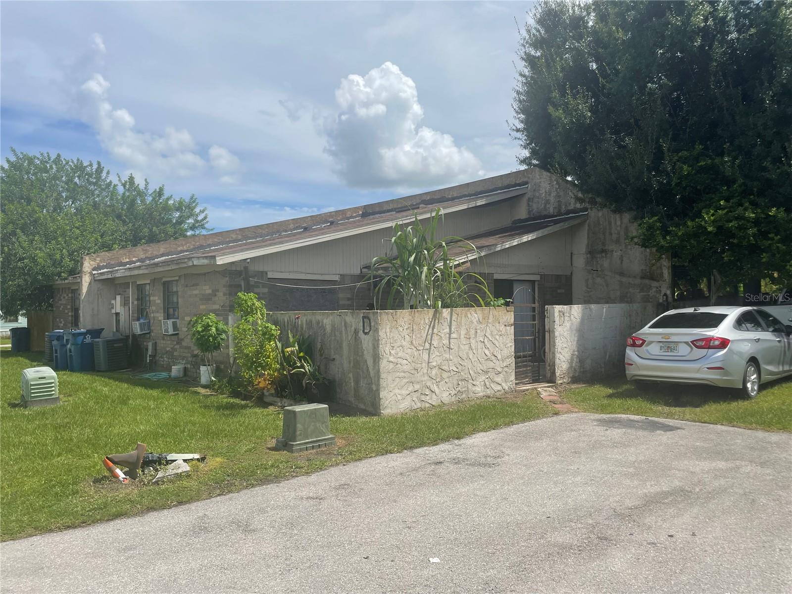 810 NW 9TH AVENUE
