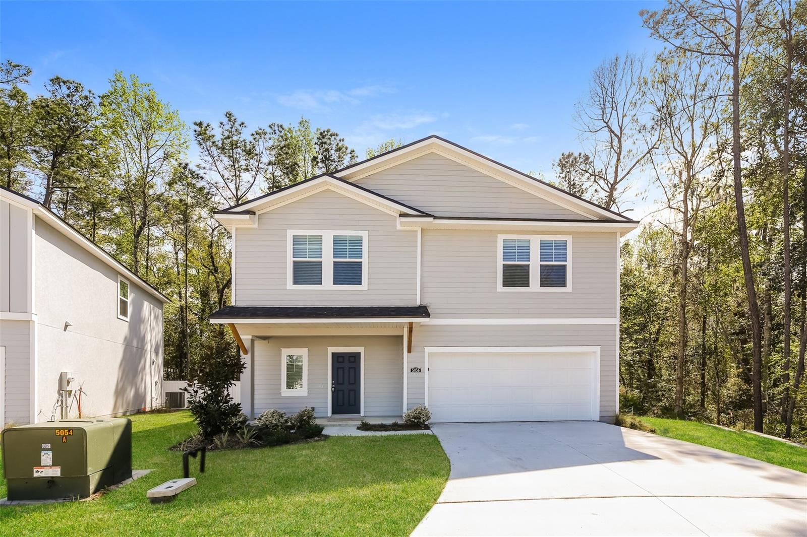 $0 SECURITY DEPOSIT offered for those that qualify through Termwise.
MOVE IN SPECIAL TERMS:
Special Offers:
Sign by July 31: Receive $500 off To Be applied on the 1st full months rent and APP FEE REFUNDED FOR APPROVED MOVE IN.
(Application fee refunded after move-in) Fees are non-refundable. Terms may change. Don't miss your chance to save!
**Lease shall reflect Actual Base rent**
Welcome to 5056 Bramante Drive, a beautifully designed home located in the vibrant city of Jacksonville, Florida. This spacious residence features 4 bedrooms and 2.5 bathrooms, offering an impressive 1866sqft of comfortable living space, ideal for families or those who enjoy entertaining.
As you enter, you'll be welcomed by an open and airy floor plan that seamlessly blends the living room, dining area, and kitchen. The modern kitchen, equipped with high-quality appliances, ample counter space, and a convenient island, is perfect for preparing meals and hosting gatherings.
The primary suite is a true retreat, complete with a luxurious en-suite bathroom featuring dual sinks, a soaking tub, and a separate shower, creating a serene space to unwind. The additional bedrooms are generously sized, offering plenty of room for family, guests, or a home office.
Step outside to discover a lovely backyard, ideal for outdoor activities, barbecues, or simply relaxing in the Florida sunshine. Conveniently located near shopping, dining, and recreational options, 5056 Bramante Drive presents an excellent opportunity to experience all that Jacksonville has to offer. Don't miss your chance to call this stunning home your own!