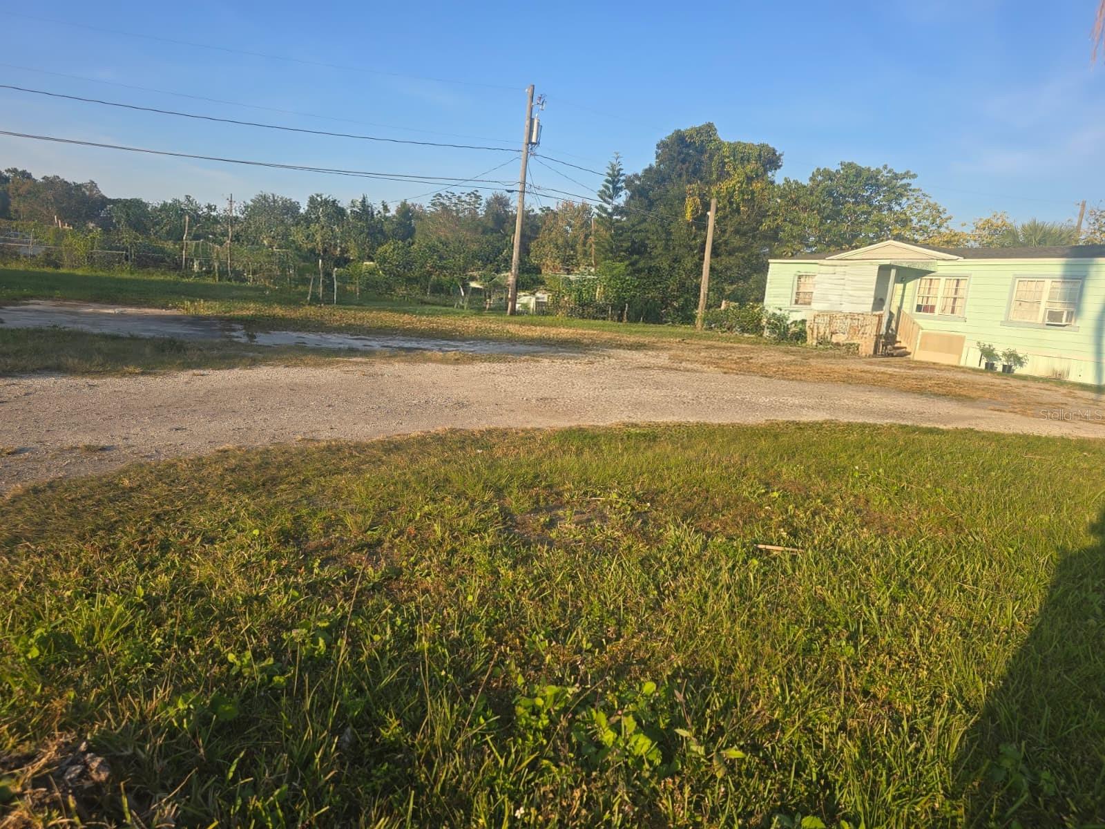 TROPICAL PARK UNIT 3 - Land