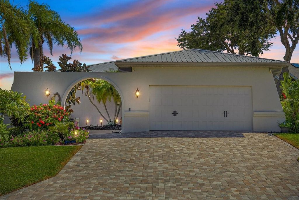 Photo of 4425 Gulfside Drive, New Port Richey, FL 34652 (MLS # W7878195)