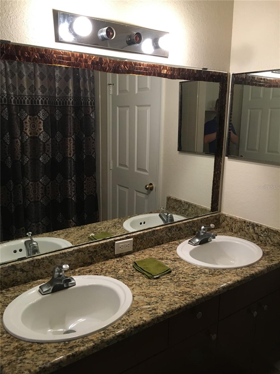MOSAIC/MILLENIA - Residential Lease