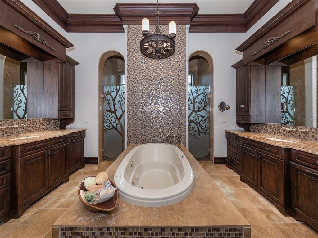 BLACKBURN RIDGE - Residential