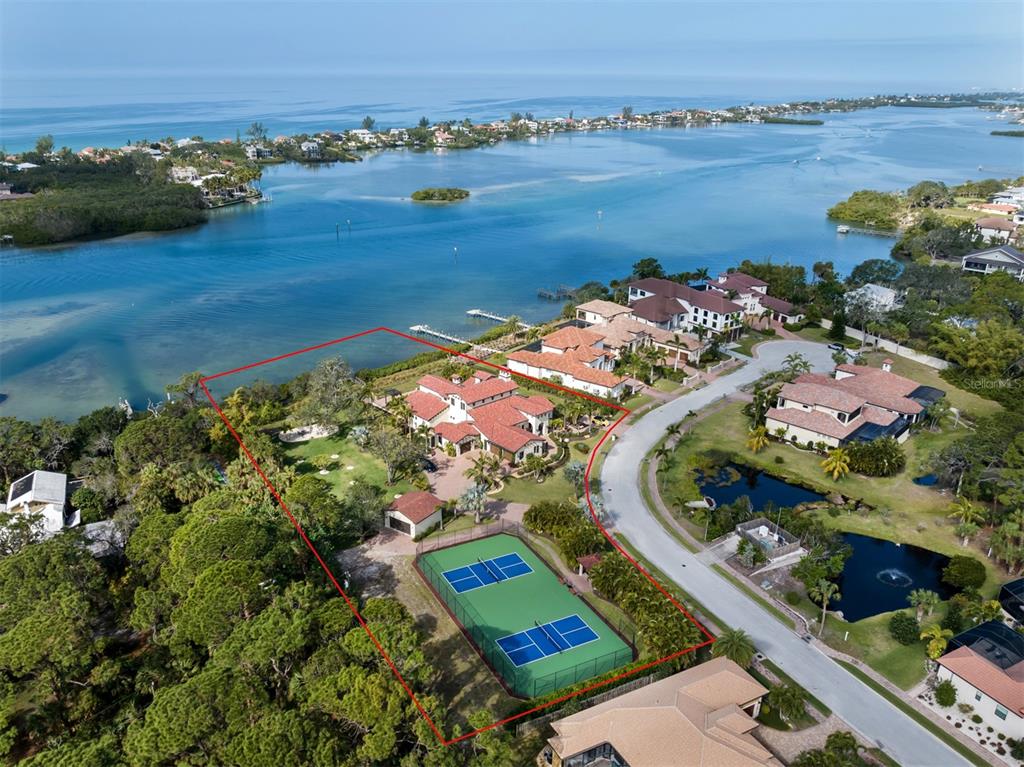 BLACKBURN RIDGE - Residential