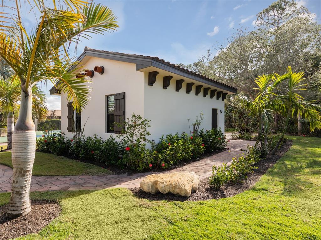 BLACKBURN RIDGE - Residential