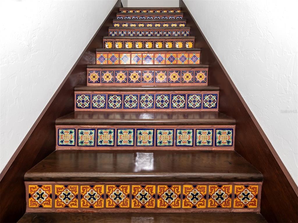 BLACKBURN RIDGE - Residential