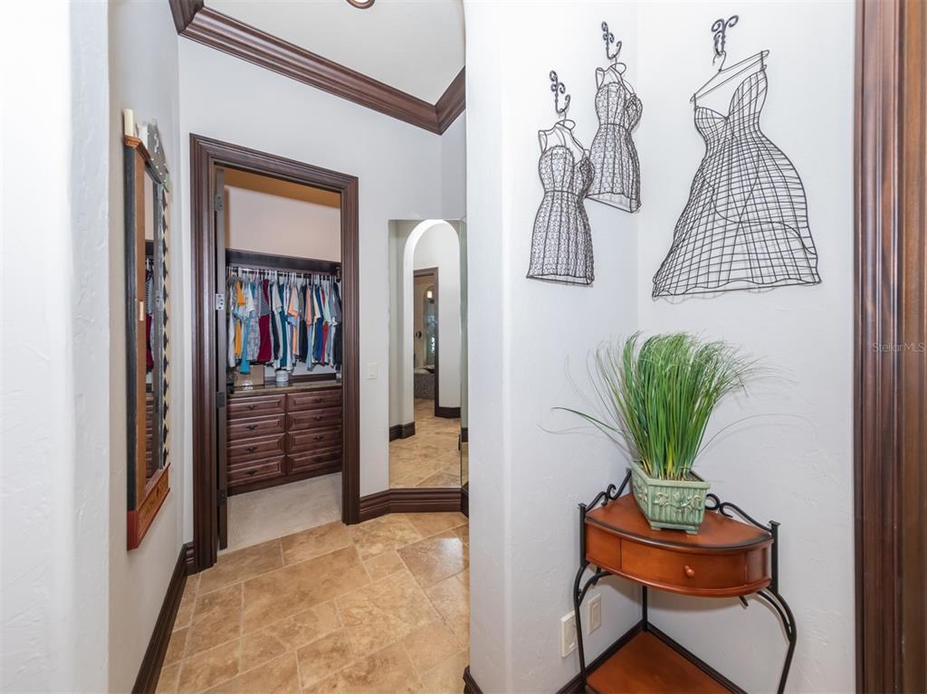 BLACKBURN RIDGE - Residential