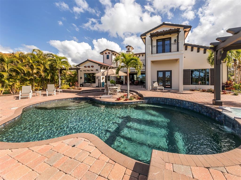 BLACKBURN RIDGE - Residential