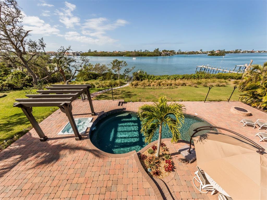 BLACKBURN RIDGE - Residential