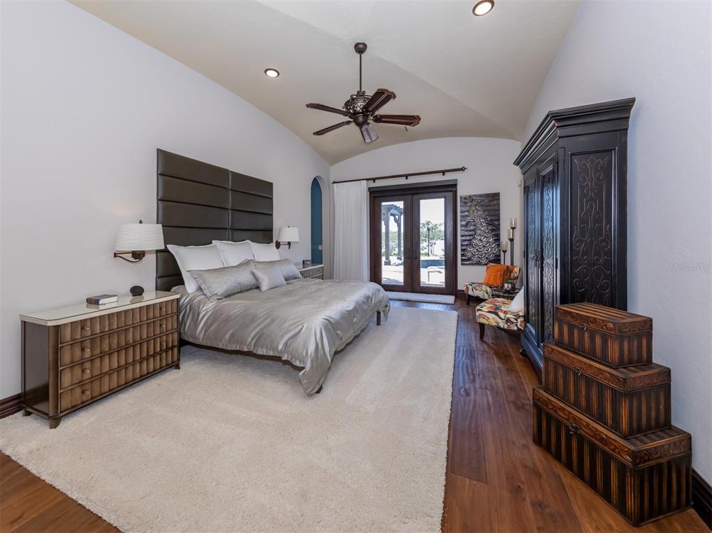 BLACKBURN RIDGE - Residential