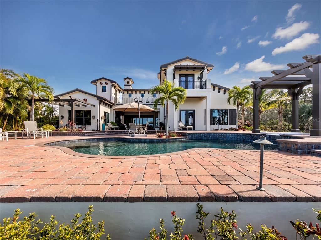 BLACKBURN RIDGE - Residential